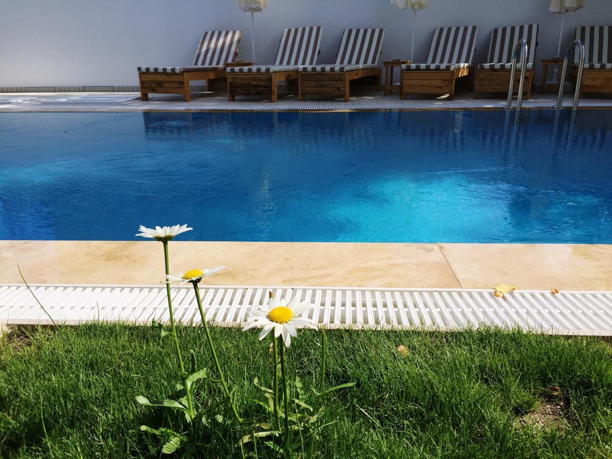 Casa Pallet Hotel (Adults Only) Далян Екстериор снимка