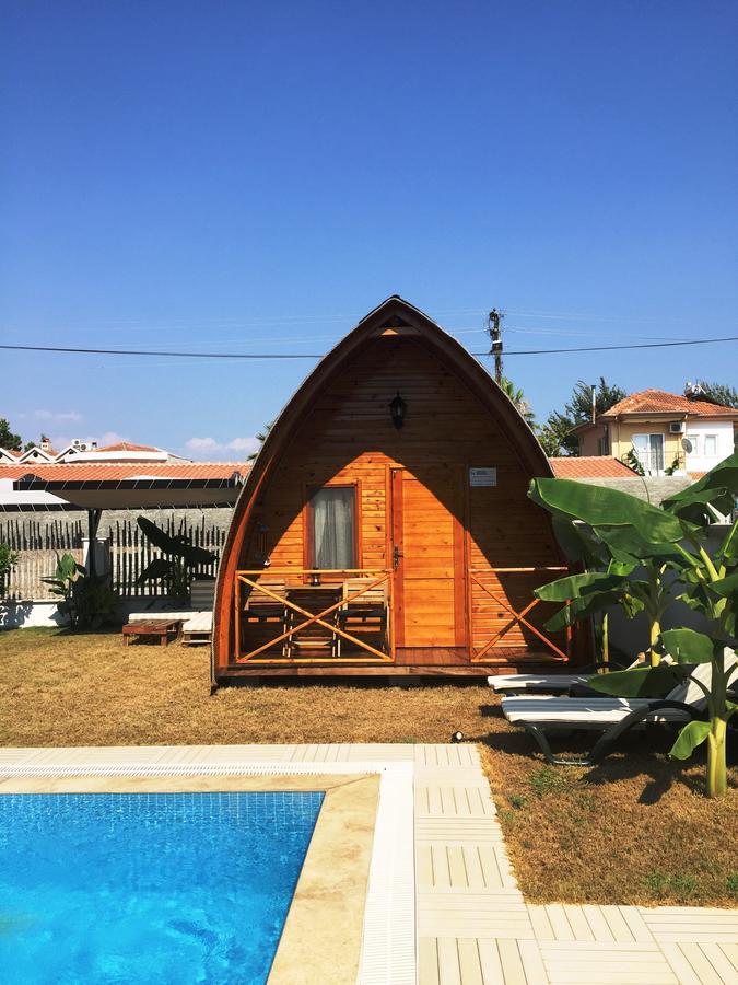 Casa Pallet Hotel (Adults Only) Далян Екстериор снимка