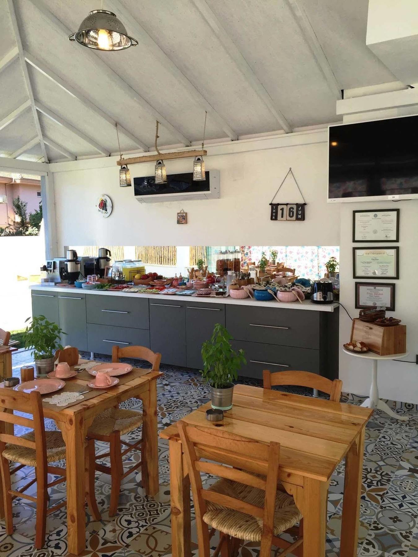 Casa Pallet Hotel (Adults Only) Далян Екстериор снимка