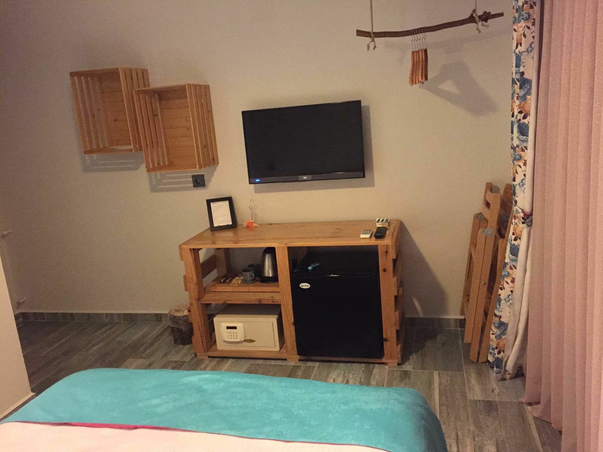 Casa Pallet Hotel (Adults Only) Далян Екстериор снимка